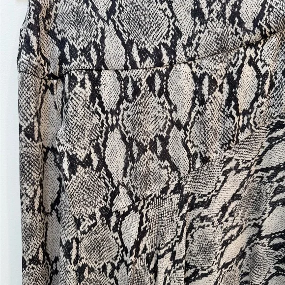 A.L.C. Lev Silk Snake Print Asymmetrical Hem Midi Skirt Size 0 - Picture 9 of 11